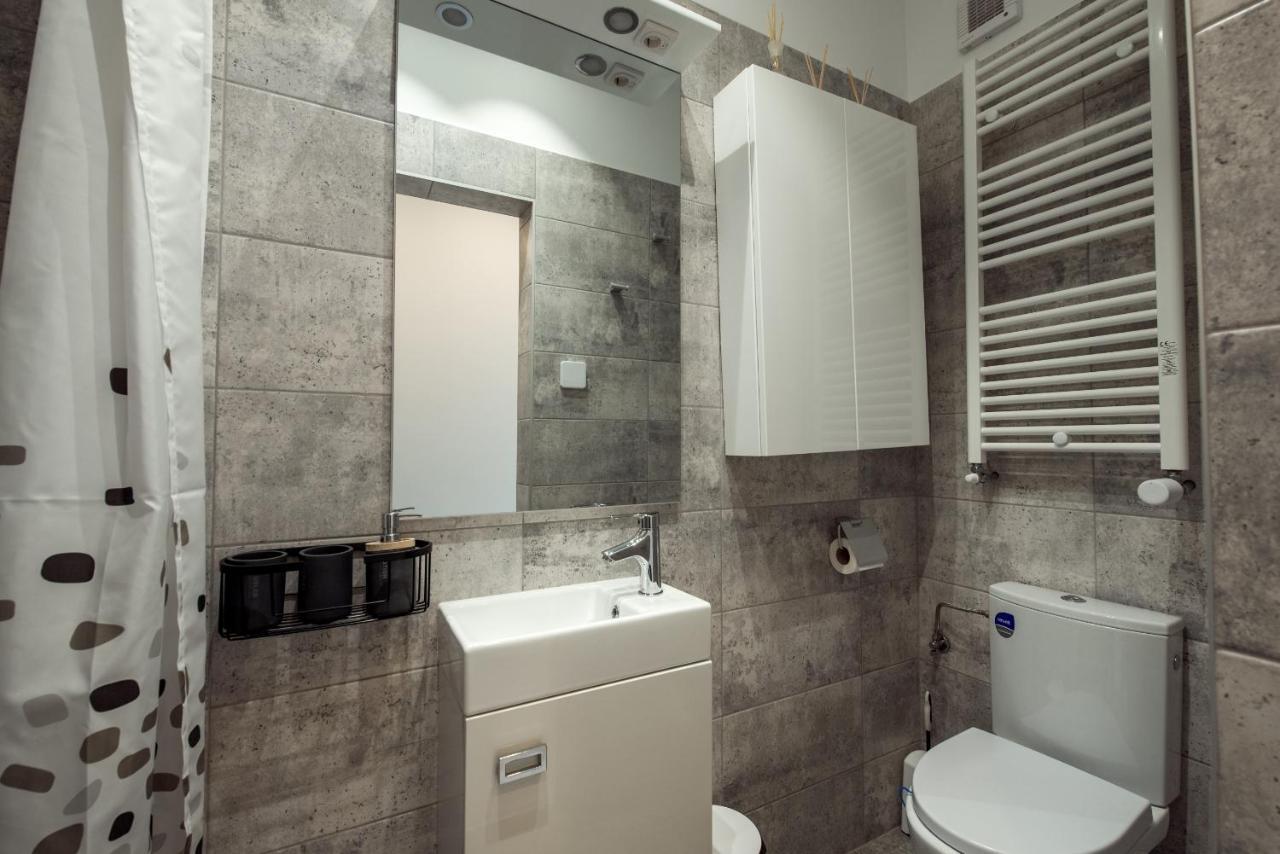 Cozy Penthousestudio Cityview W12 부쿠레슈티 외부 사진
